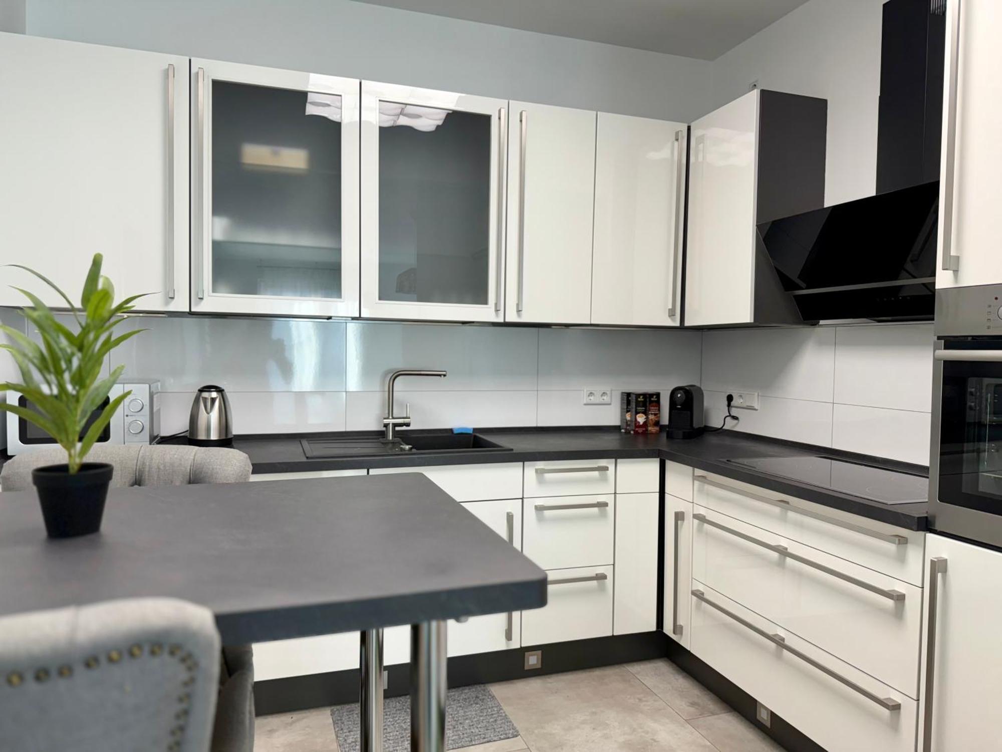 Luxus Penthouse - 170qm - Terasse - Zentral - Mallibase